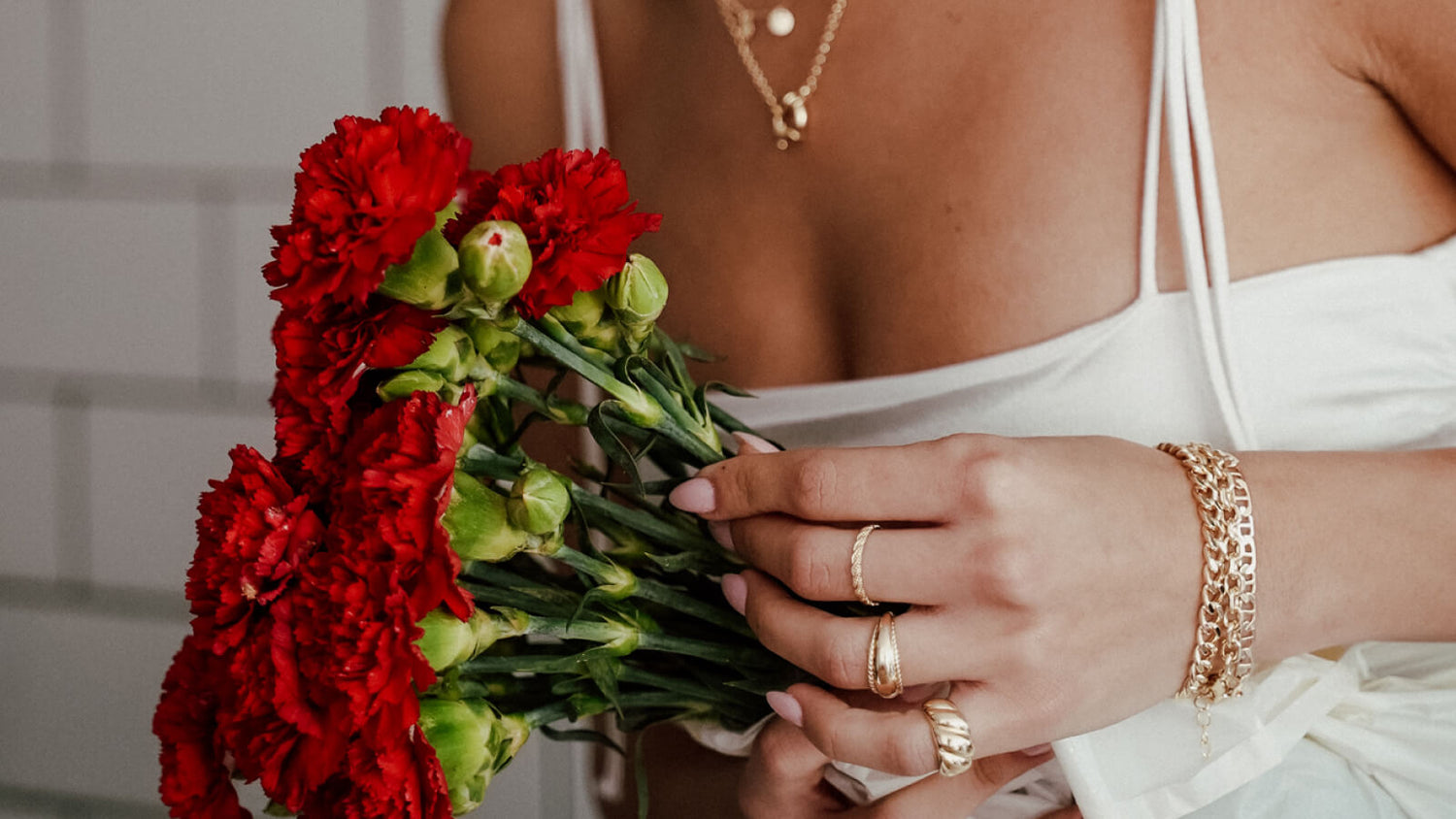 מדוע תכשיטים הם המתנה המושלמת לוולנטיין דיי Valentine's Day?