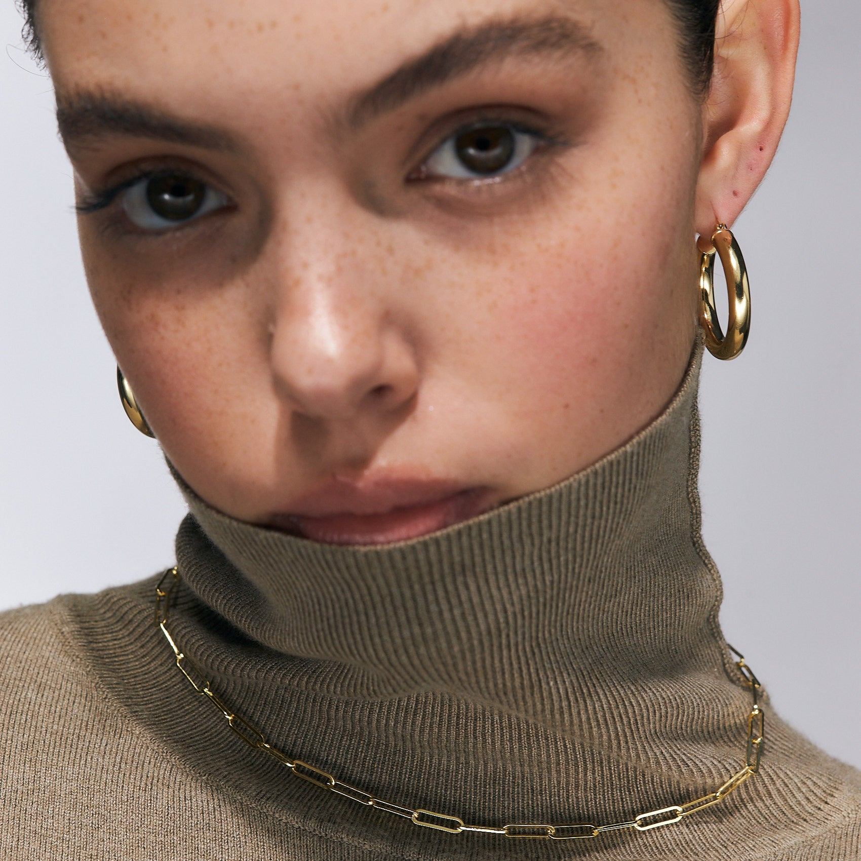 עגילי חישוק אמיליה (L) ציפוי זהב