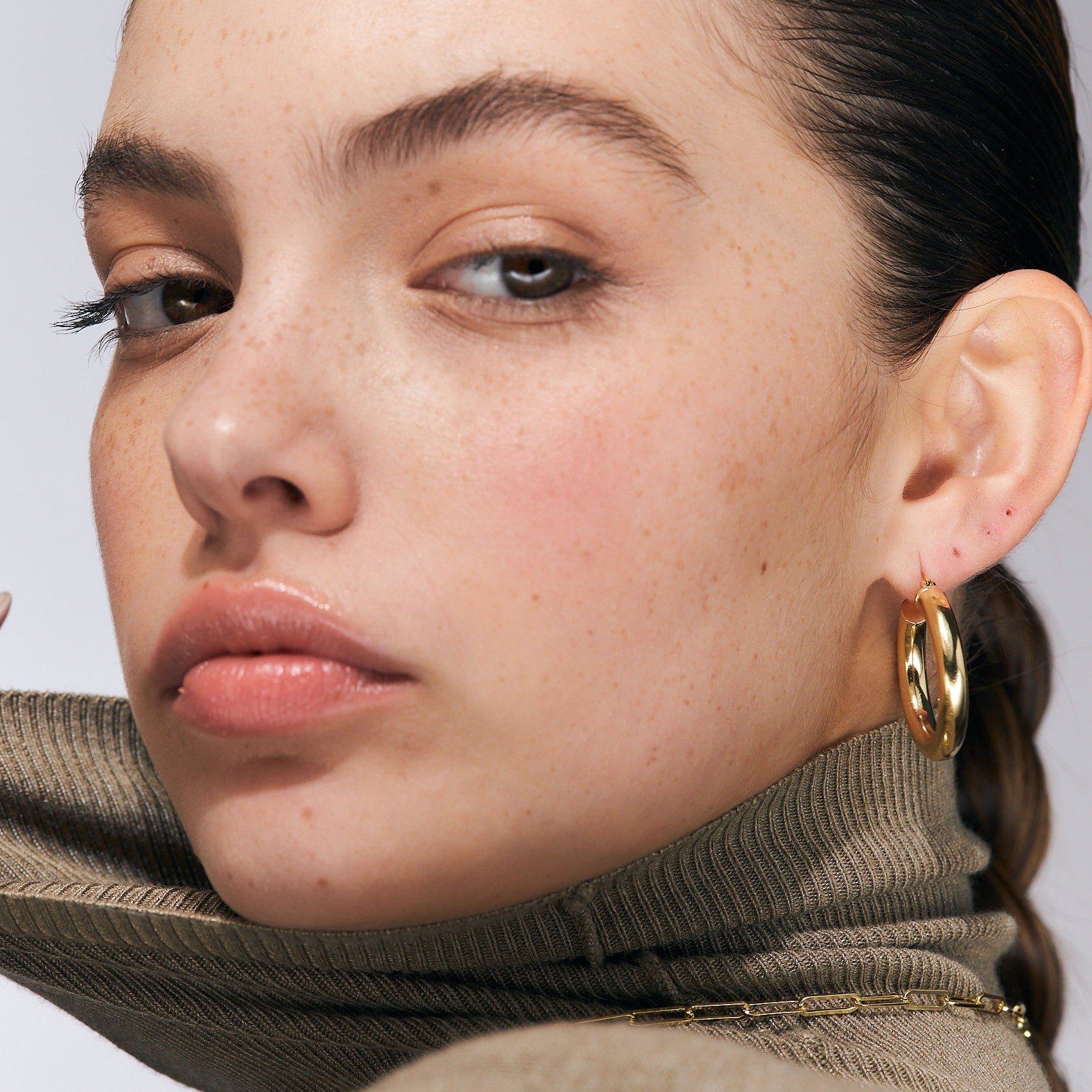 עגילי חישוק אמיליה (L) ציפוי זהב