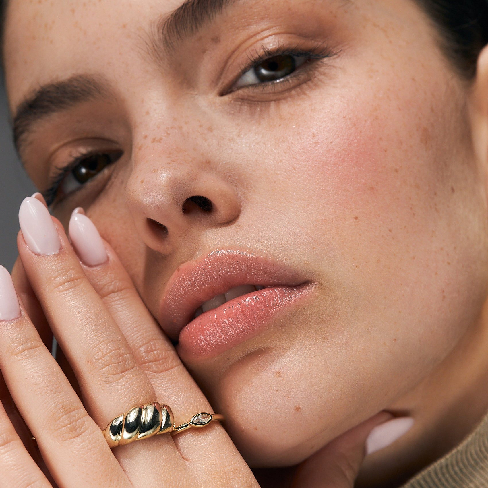 טבעת פלור ציפוי זהב