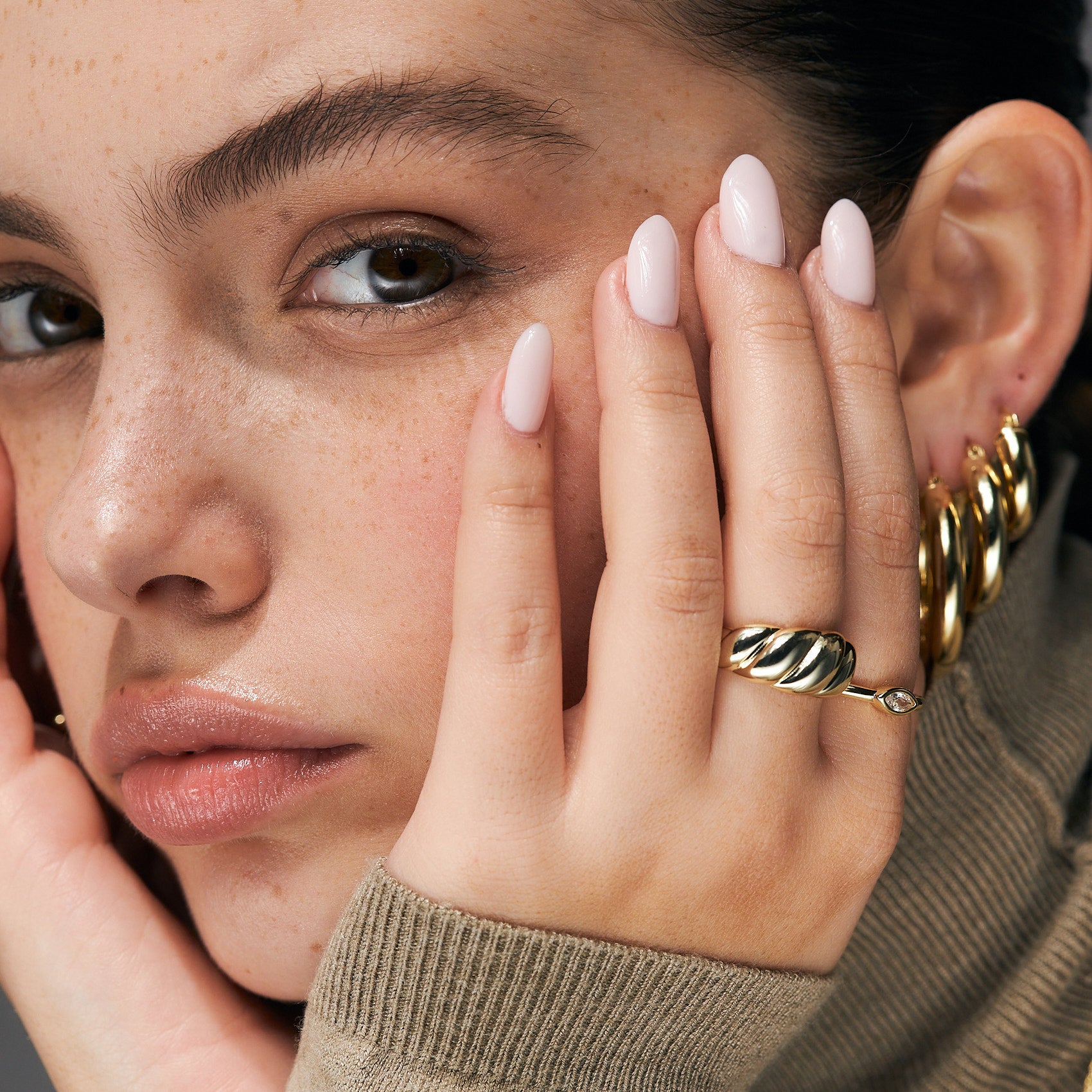 טבעת פלור ציפוי זהב