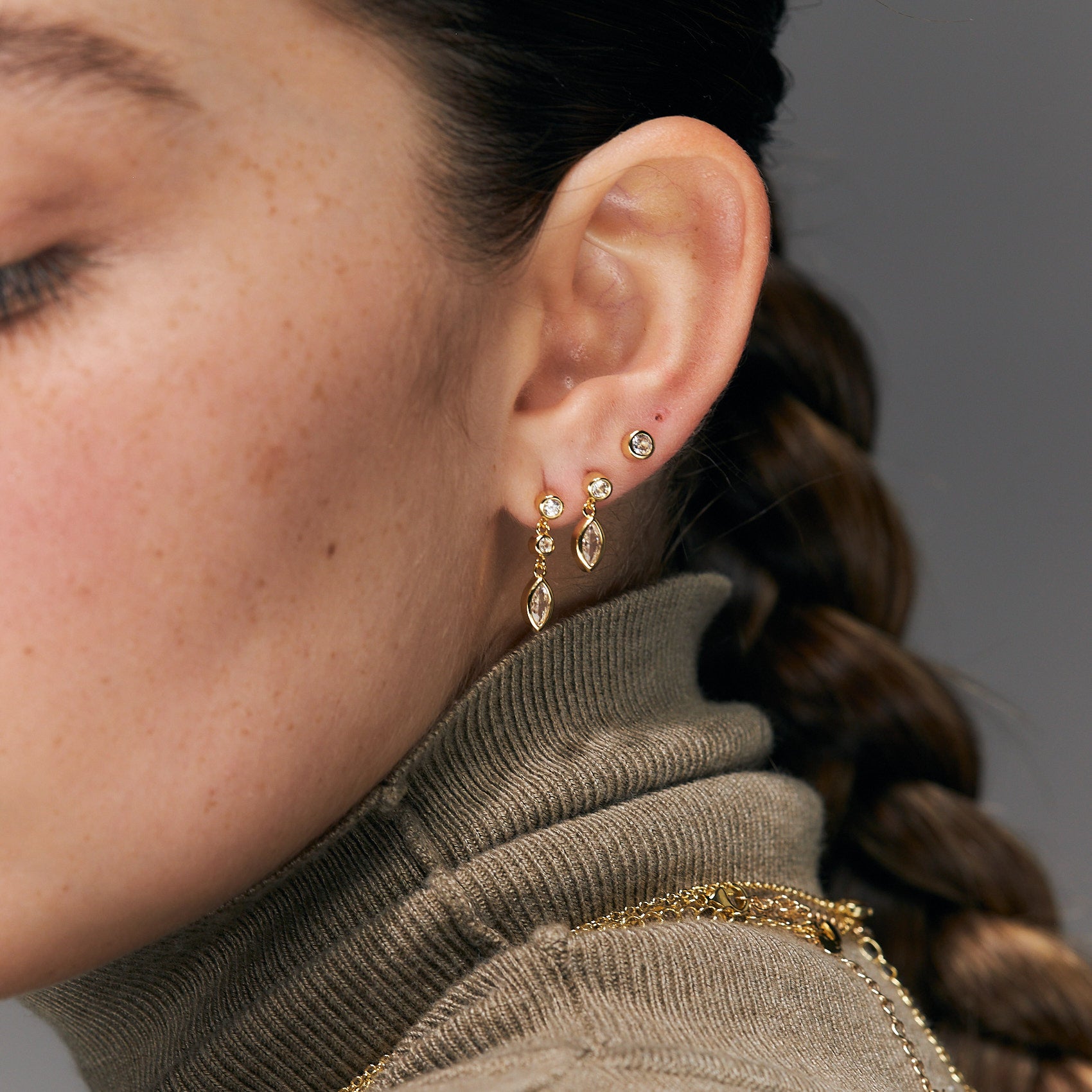 עגילי ג'יין ציפוי זהב