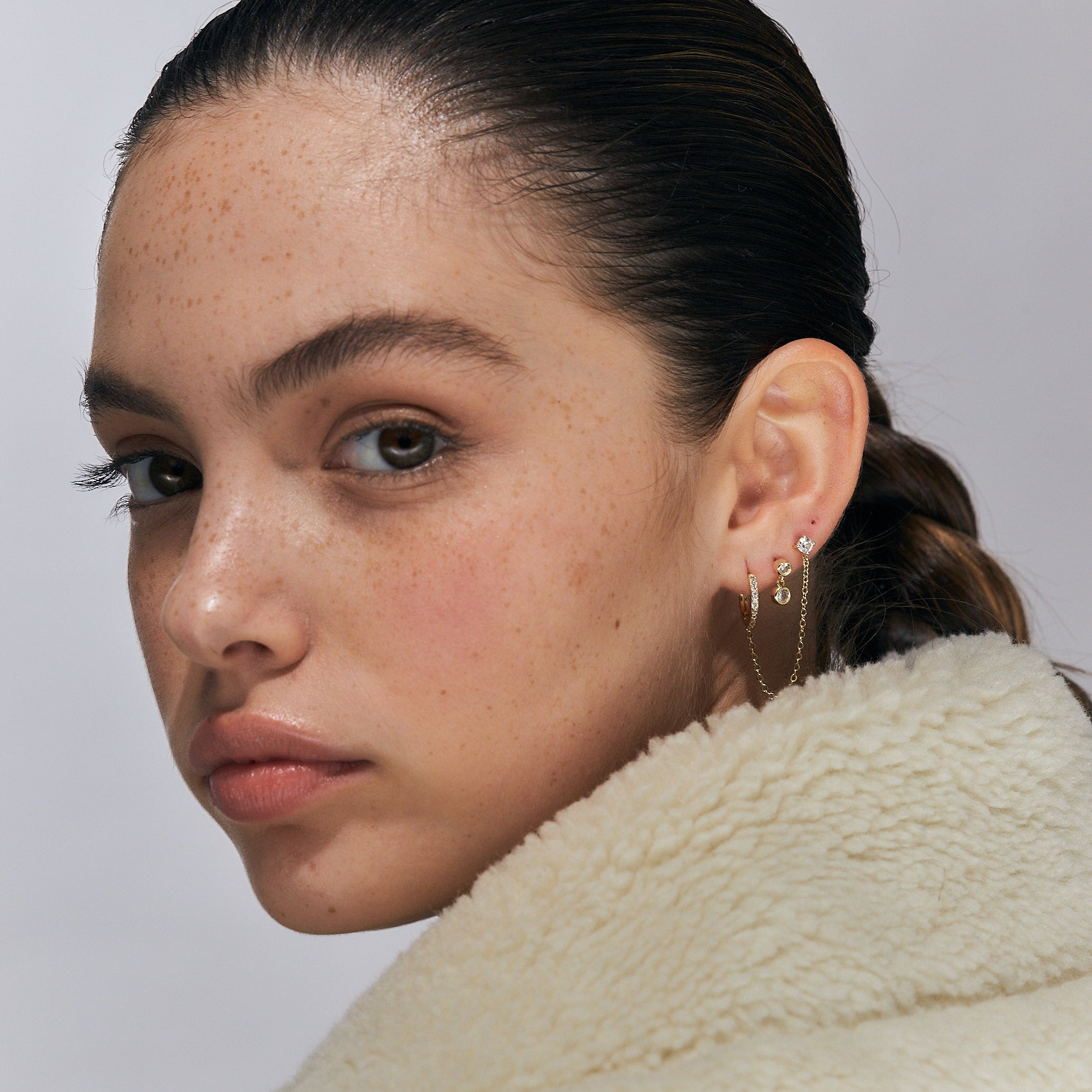 עגיל ארי ציפוי זהב