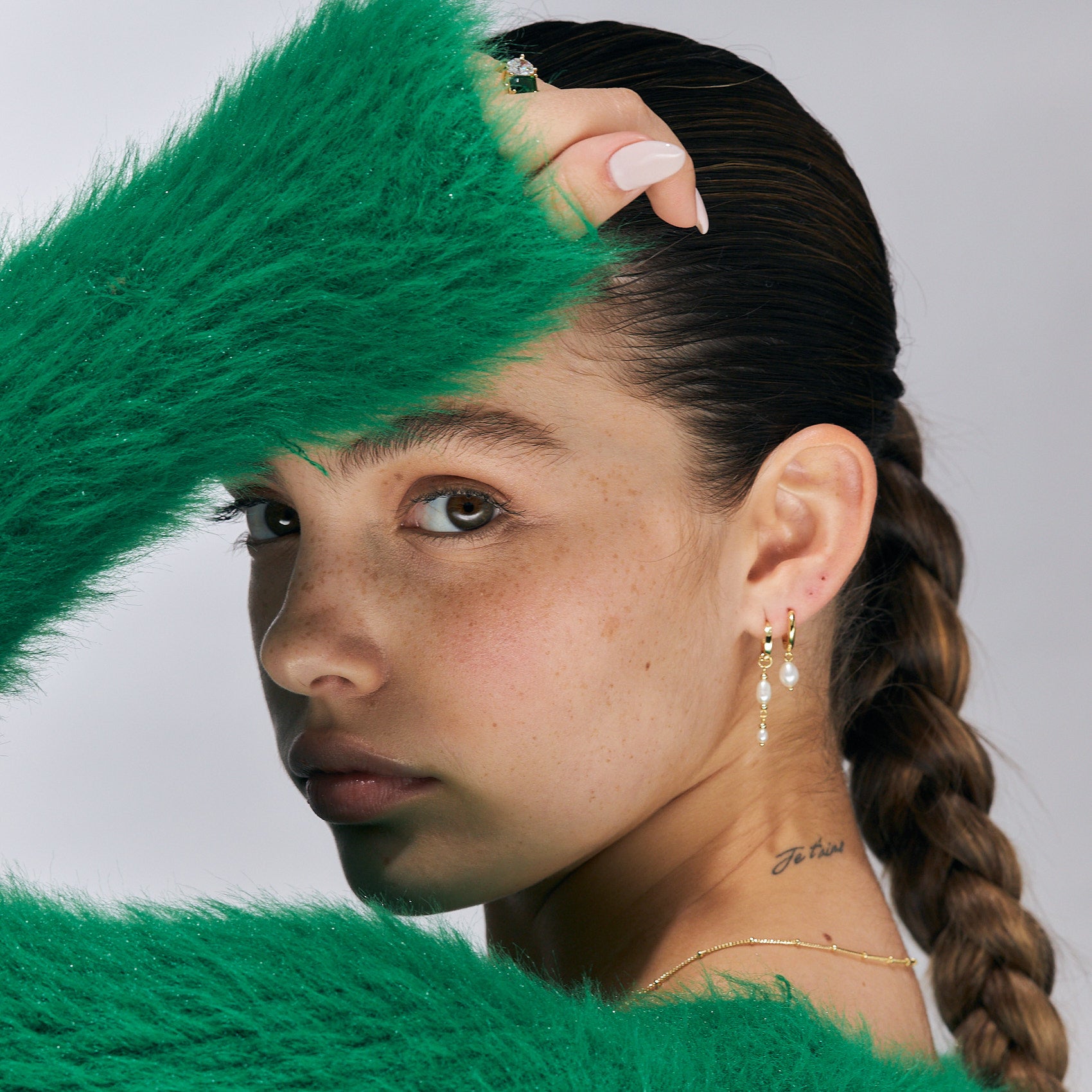 עגילי מדלן ציפוי זהב