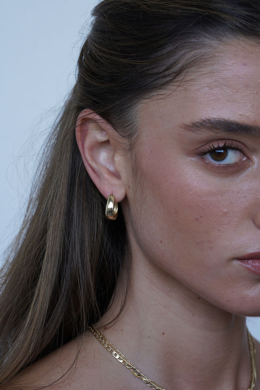 עגילי חישוק סאשה ציפוי זהב