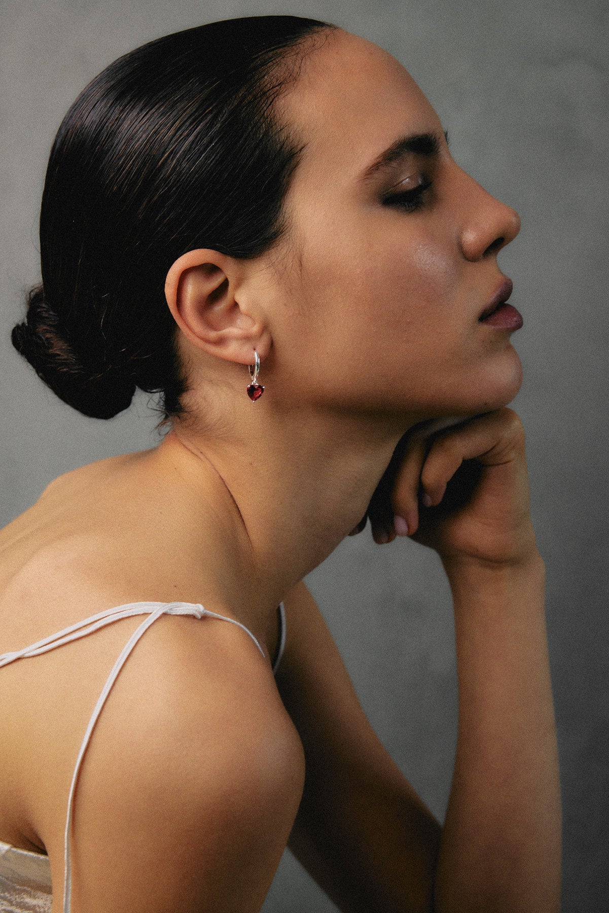 עגילי רובי כסף