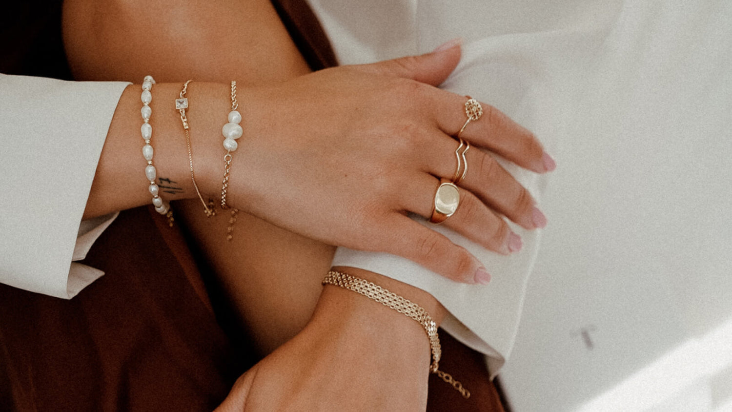 הרכבת סט תכשיטים לאישה - הצעות לשילוב דגמים ב-TZUFA כמתנה