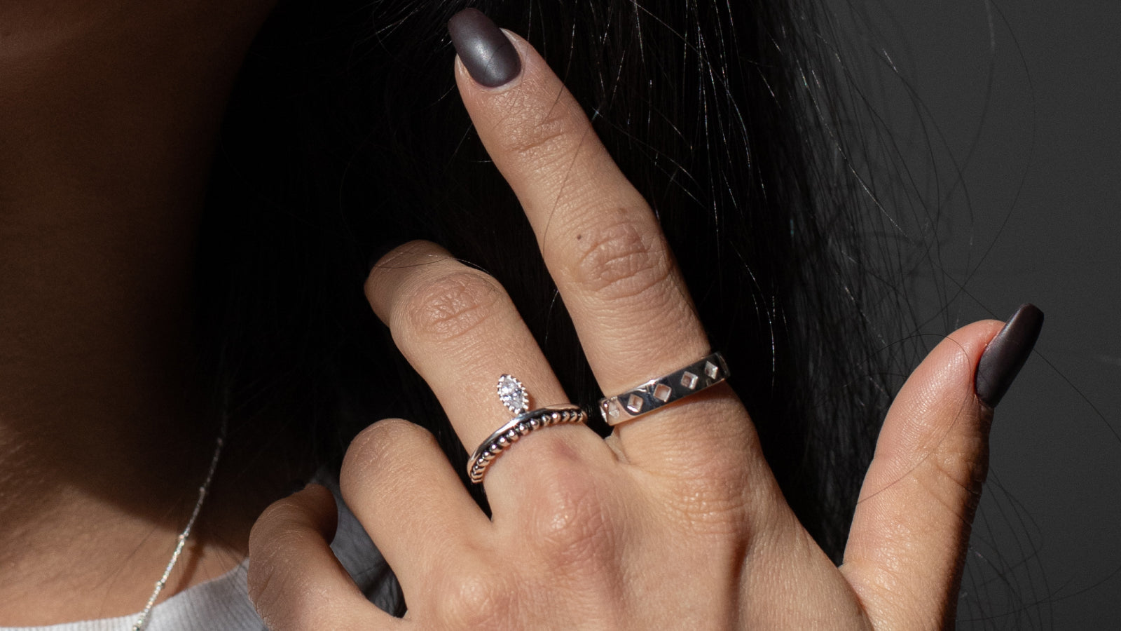 תכשיטי יוקרה - תכשיטים במראה יוקרתי במחירים מעולים