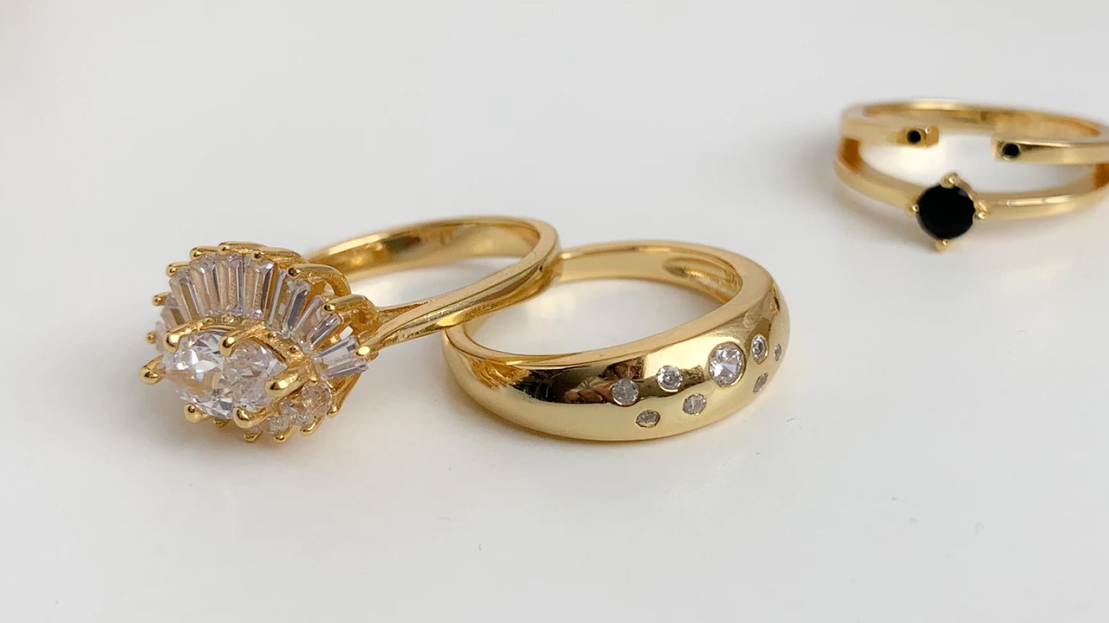 טבעות משובצות - הטאצ' שעושה את ההבדל