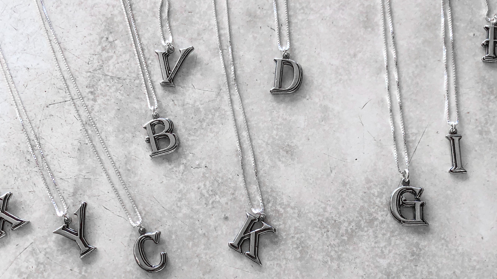 שרשראות חברות